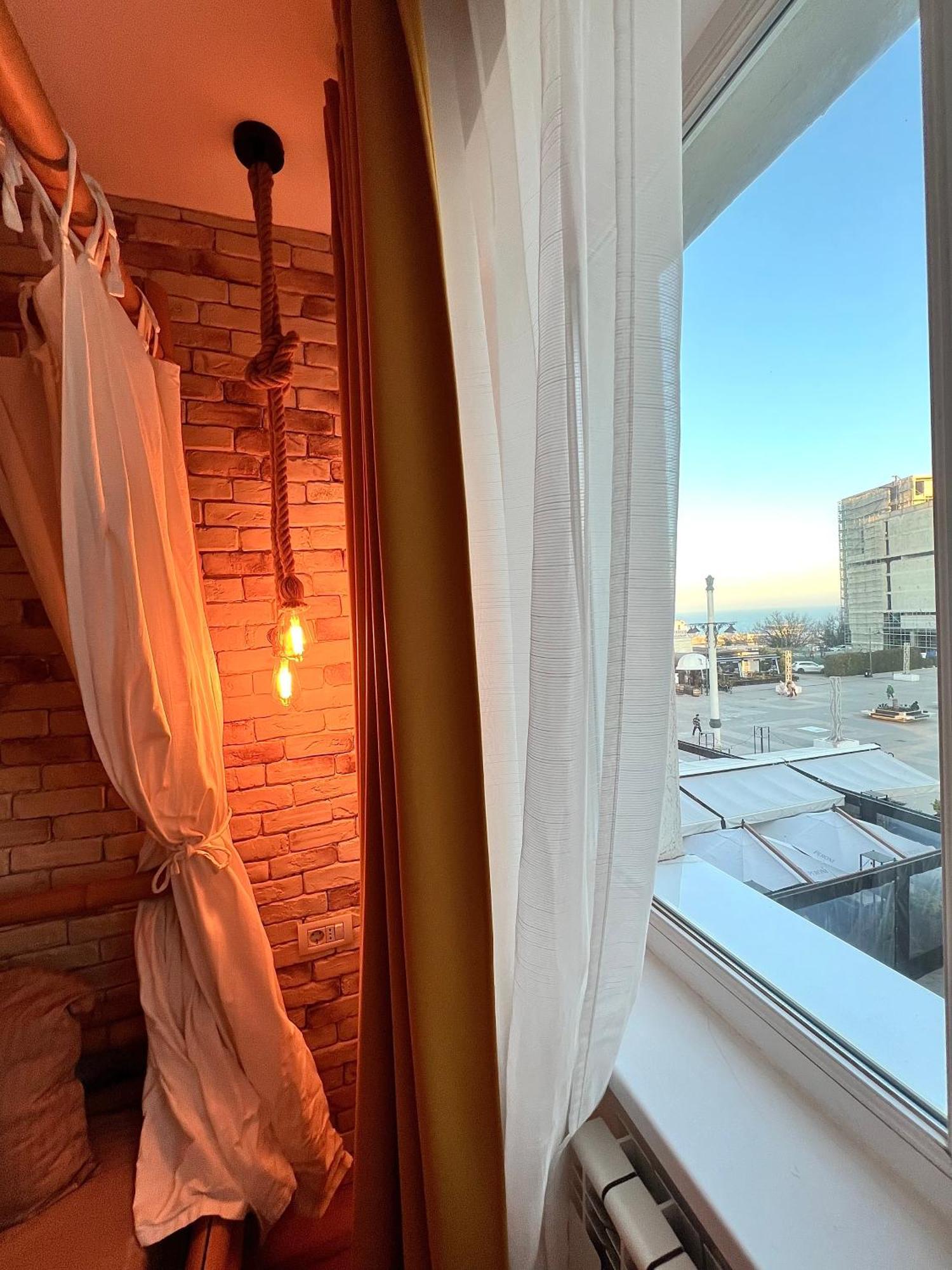 Piata Ovidiu 14 Apartment Констанца Екстериор снимка